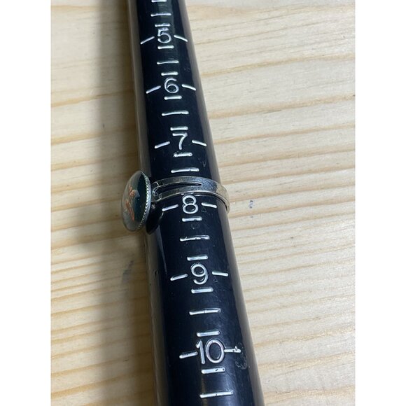 Adjustable Silver Tone Green Dried Flower Ring - Picture 4 of 4